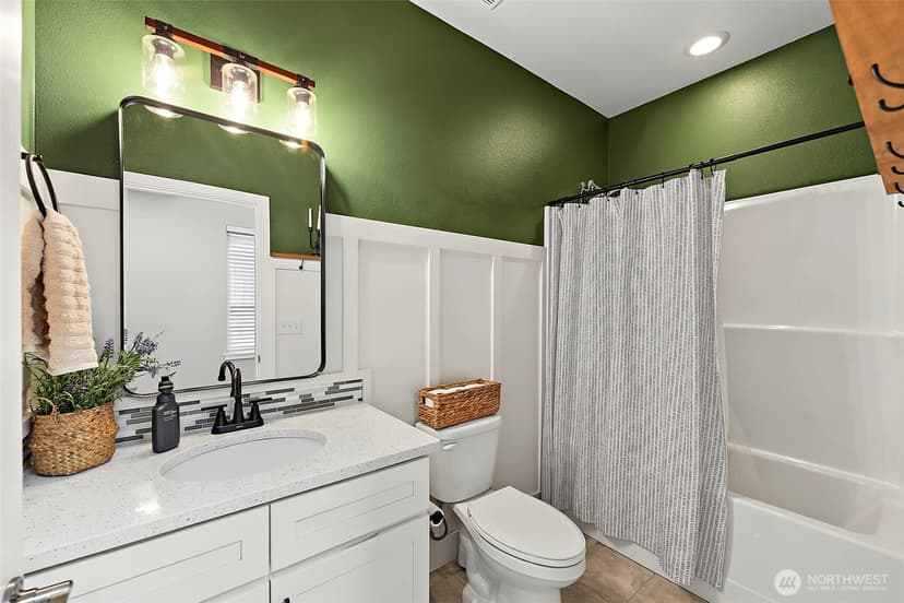Property photo for 14708 199th Avenue E, Bonney Lake photo 9