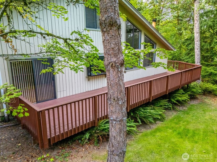 Property photo for 5928 160th Court NE, Redmond photo 16