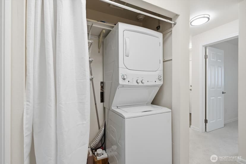 Property photo for 7019 210th Street SW #4, Lynnwood photo 17