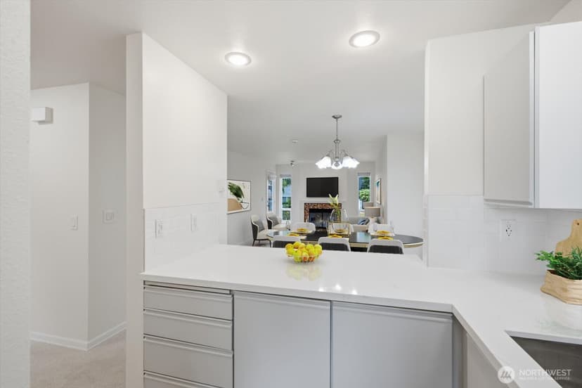 Property photo for 7019 210th Street SW #4, Lynnwood photo 10