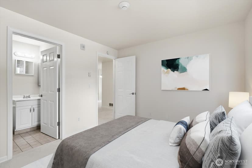 Property photo for 7019 210th Street SW #4, Lynnwood photo 12