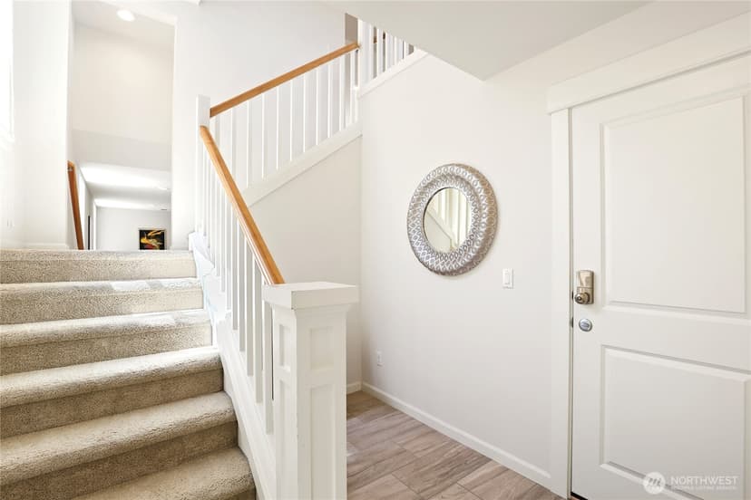 Property photo for 10922 NE 194th Drive, Bothell photo 3