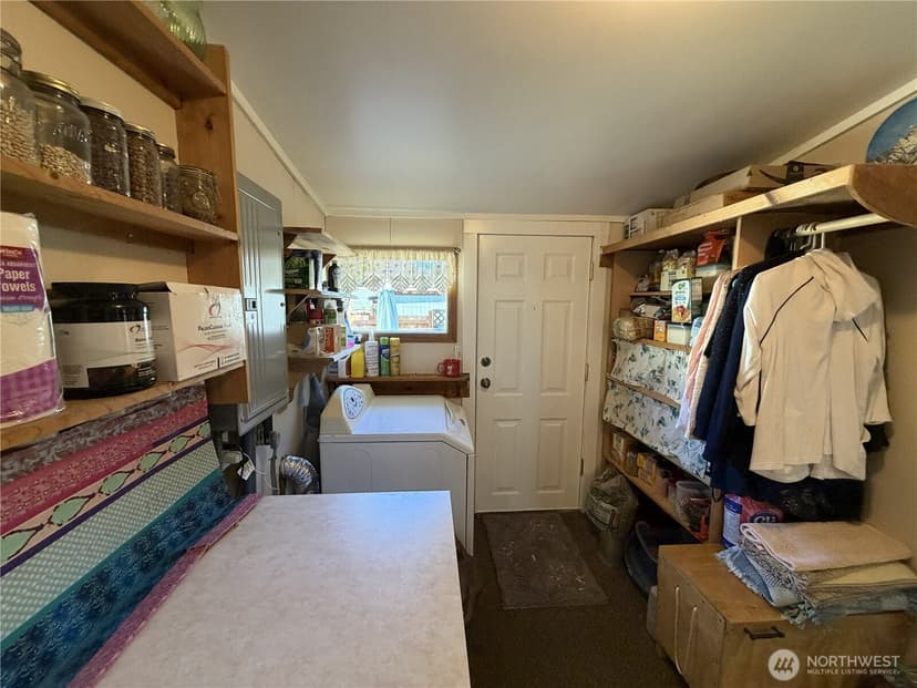 Property photo for 1927 Wetmore Avenue, Everett photo 20