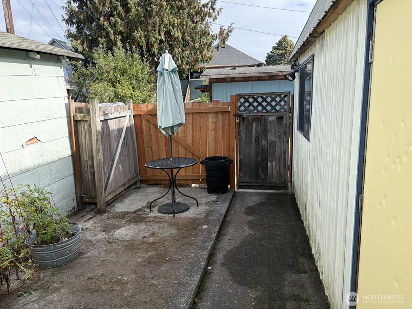 Property photo for 1927 Wetmore Avenue, Everett photo 24
