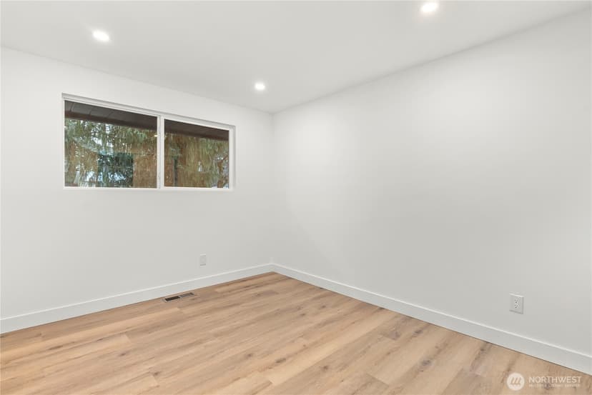 Property photo for 2619 133rd Place SE, Mill Creek photo 11
