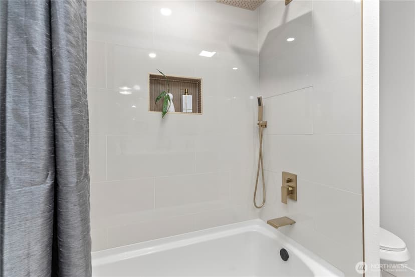 Property photo for 2619 133rd Place SE, Mill Creek photo 14