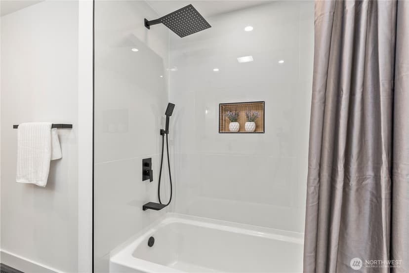Property photo for 2619 133rd Place SE, Mill Creek photo 9