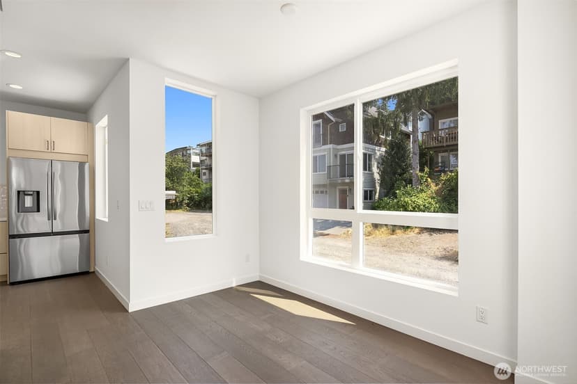 Property photo for 2538 14th Avenue W #E, Seattle photo 6