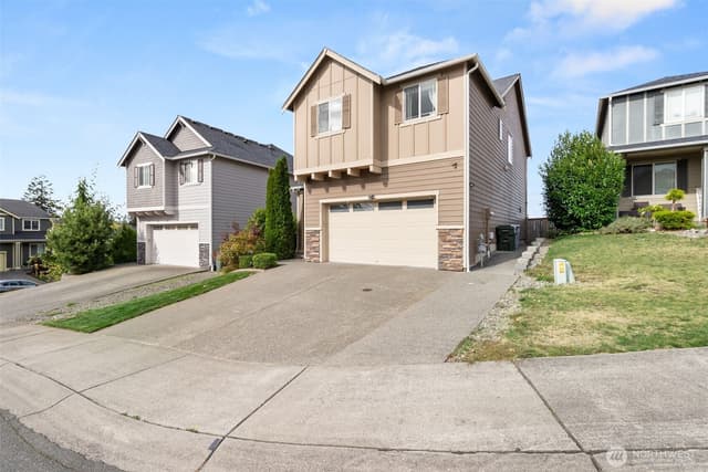 Property photo for 2507 189th Street Ct E, Tacoma photo 2