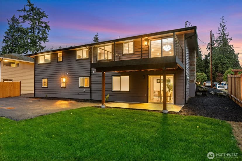 Property photo for 18625 81st Avenue W, Edmonds photo 28