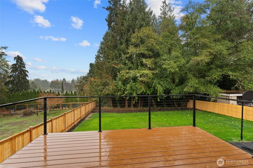 Property photo for 18625 81st Avenue W, Edmonds photo 8