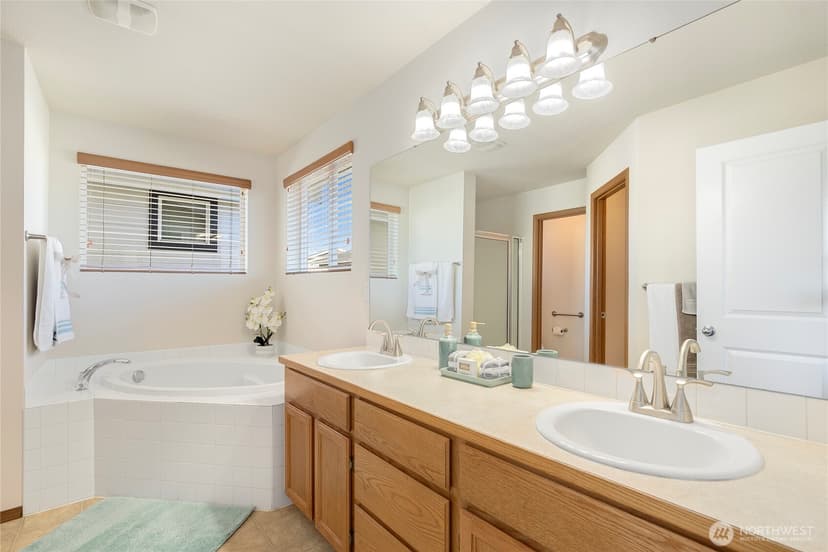 Property photo for 11501 185th Street E, Puyallup photo 22