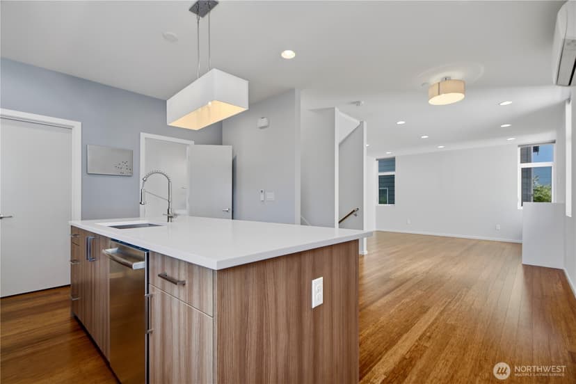 Property photo for 2247 NW 64th Street, Seattle photo 14