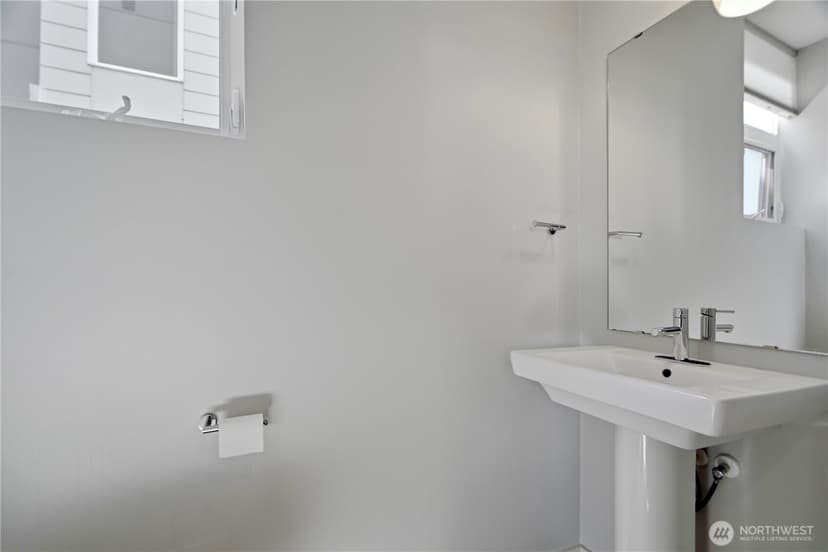 Property photo for 2247 NW 64th Street, Seattle photo 15