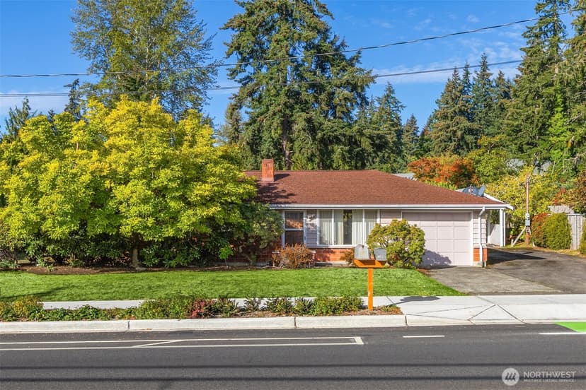 Property photo for 1129 Madison Avenue N, Bainbridge Island