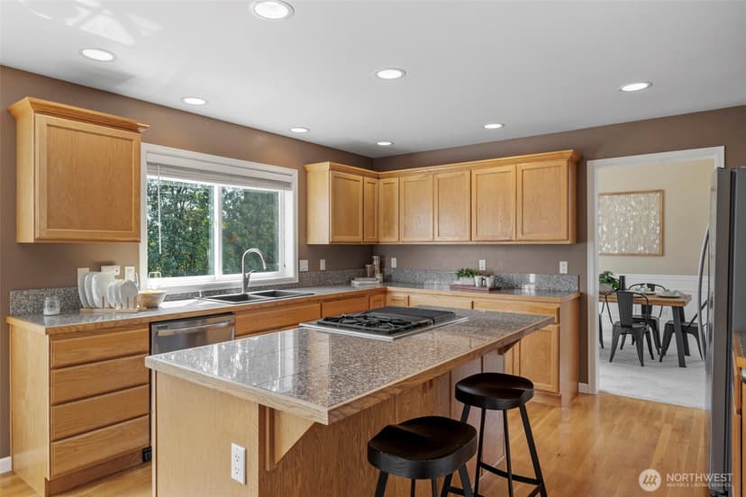 Property photo for 11521 42nd Place SE, Snohomish photo 8