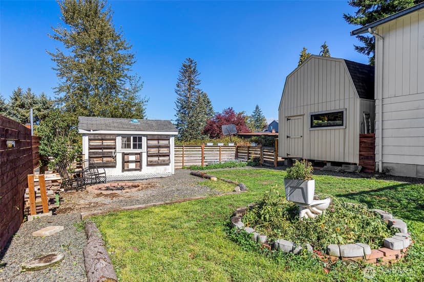 Property photo for 2854 Seiford Avenue SE, Port Orchard photo 32
