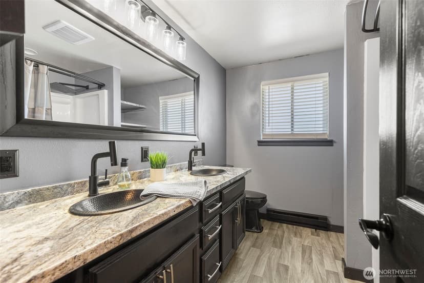 Property photo for 2854 Seiford Avenue SE, Port Orchard photo 19