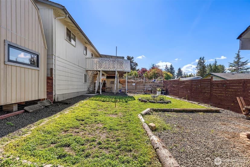 Property photo for 2854 Seiford Avenue SE, Port Orchard photo 31