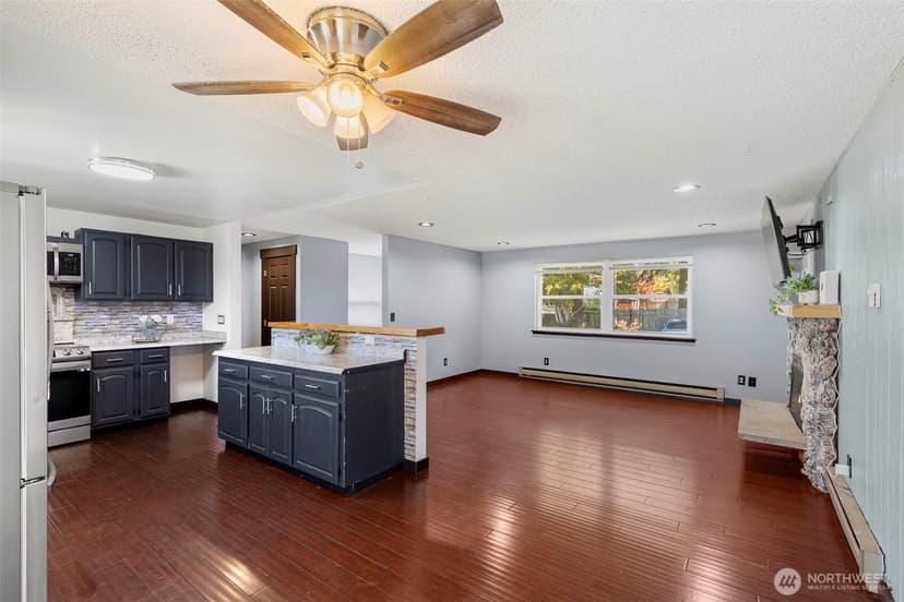 Property photo for 2854 Seiford Avenue SE, Port Orchard photo 17