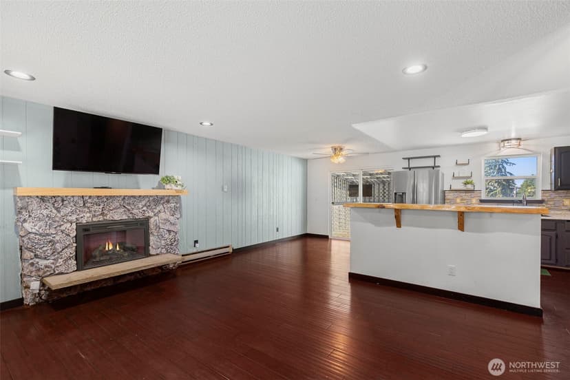 Property photo for 2854 Seiford Avenue SE, Port Orchard photo 9