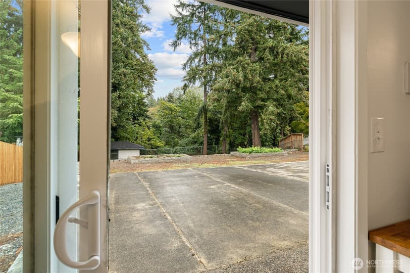 Property photo for 730 Woodland Way, Kent photo 12