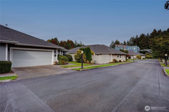Property photo for 1108 Garden Circle #11B, Fircrest photo 4