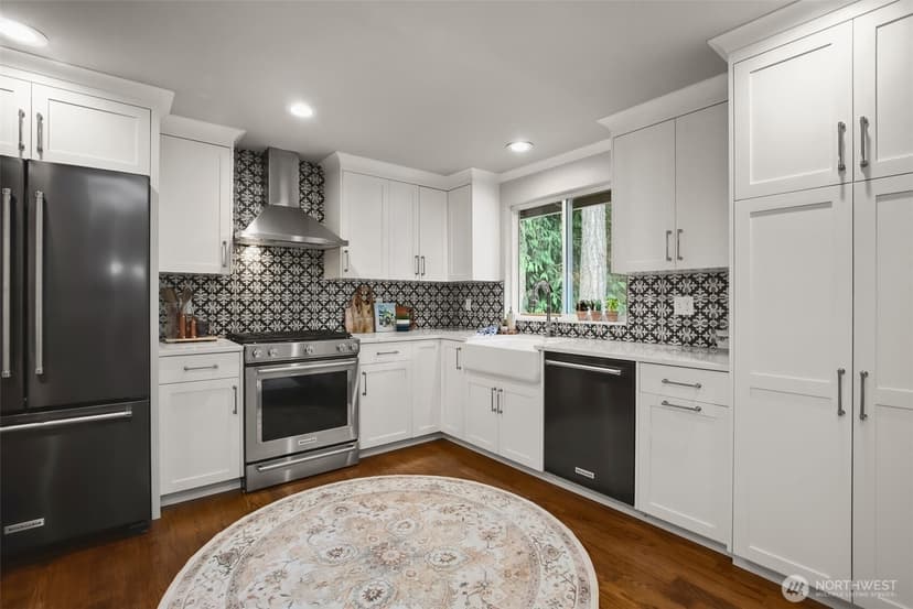 Property photo for 18232 NE 176th Street, Woodinville photo 9