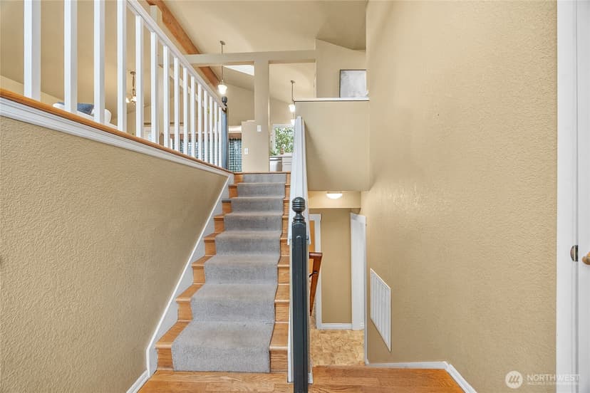 Property photo for 19208 SE 332nd Place, Auburn photo 4