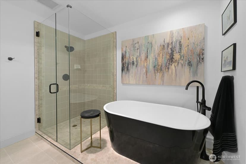 Property photo for 121 Lakeside Avenue #201, Seattle photo 10