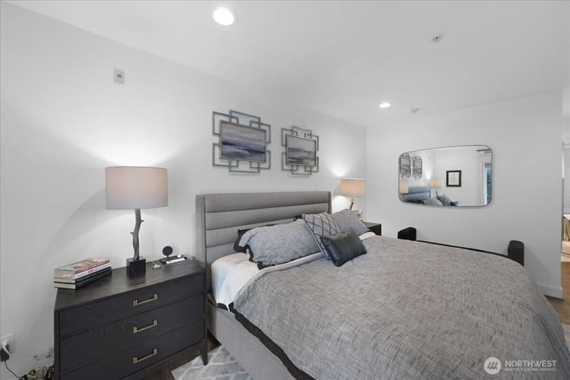 Property photo for 121 Lakeside Avenue #201, Seattle photo 8