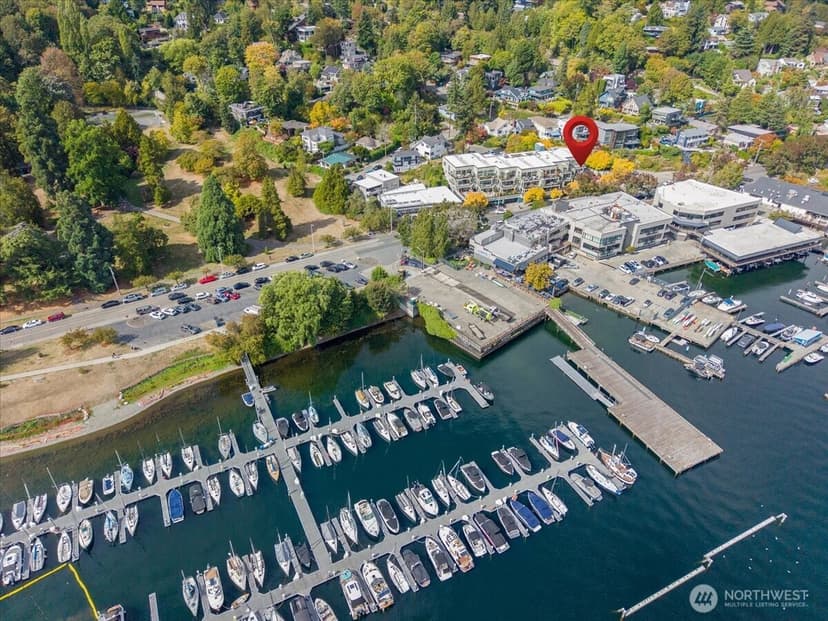 Property photo for 121 Lakeside Avenue #201, Seattle photo 25
