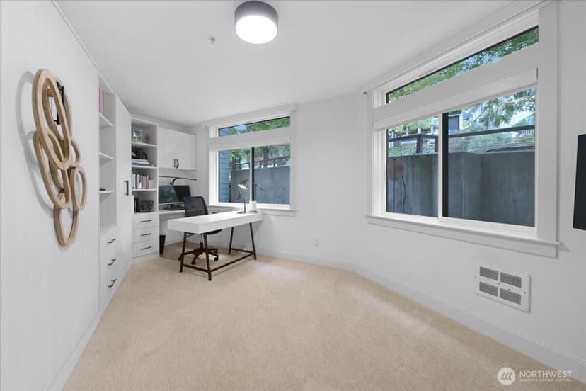 Property photo for 121 Lakeside Avenue #201, Seattle photo 12