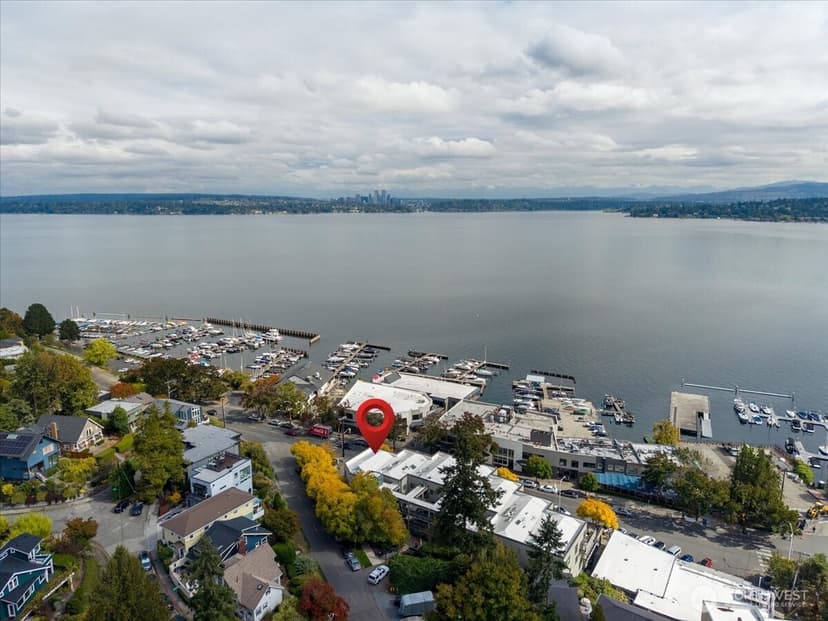 Property photo for 121 Lakeside Avenue #201, Seattle photo 24