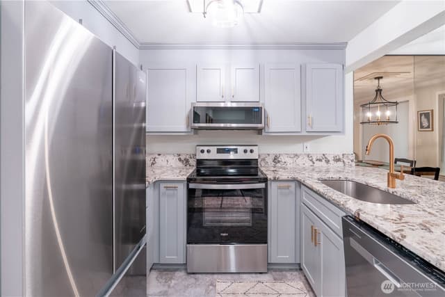 Property photo for 17515 118th Avenue SE #B4, Renton photo 5