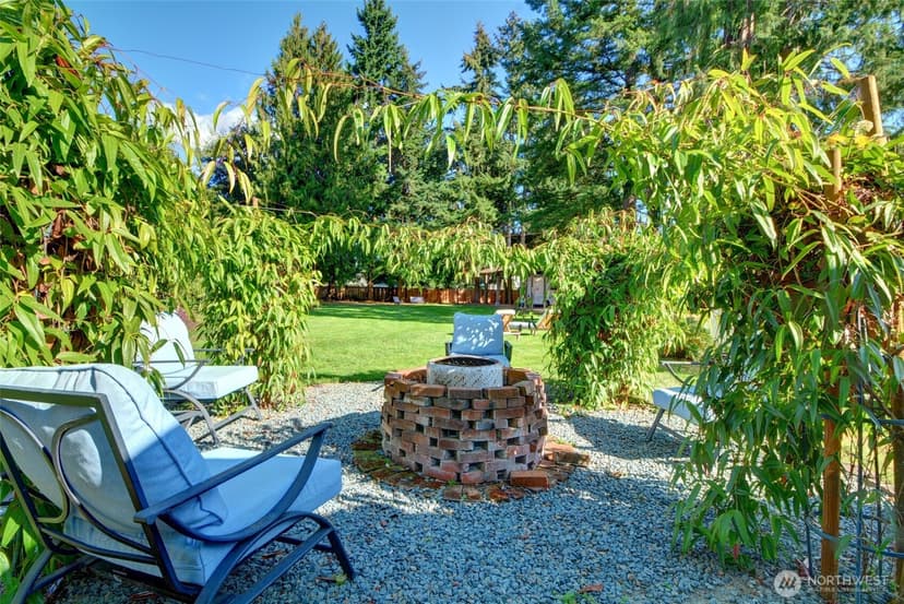 Property photo for 12025 44th Drive NE, Marysville photo 9