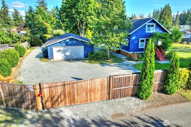 Property photo for 12025 44th Drive NE, Marysville photo 3