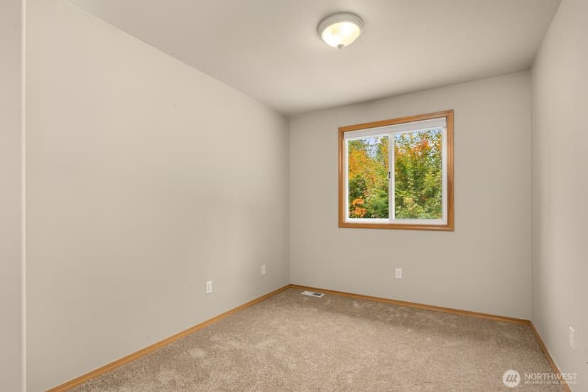 Property photo for 4629 154th Place SW, Lynnwood photo 23