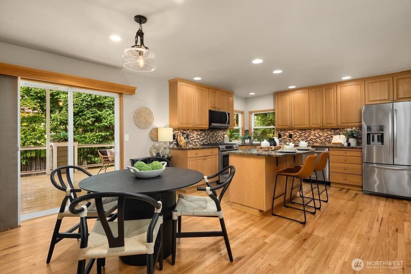 Property photo for 4629 154th Place SW, Lynnwood photo 15