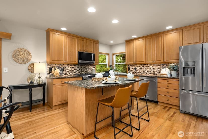 Property photo for 4629 154th Place SW, Lynnwood photo 12