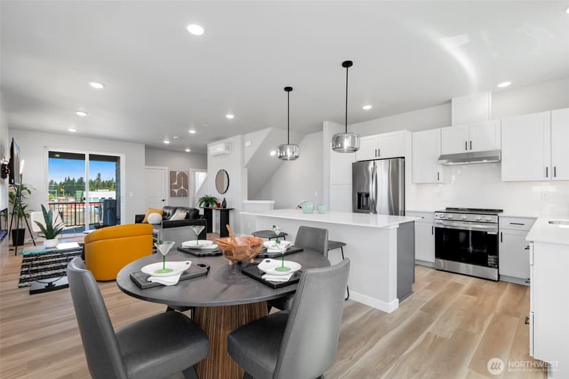 Property photo for 23330 Franklin Circle #16, Black Diamond photo 9