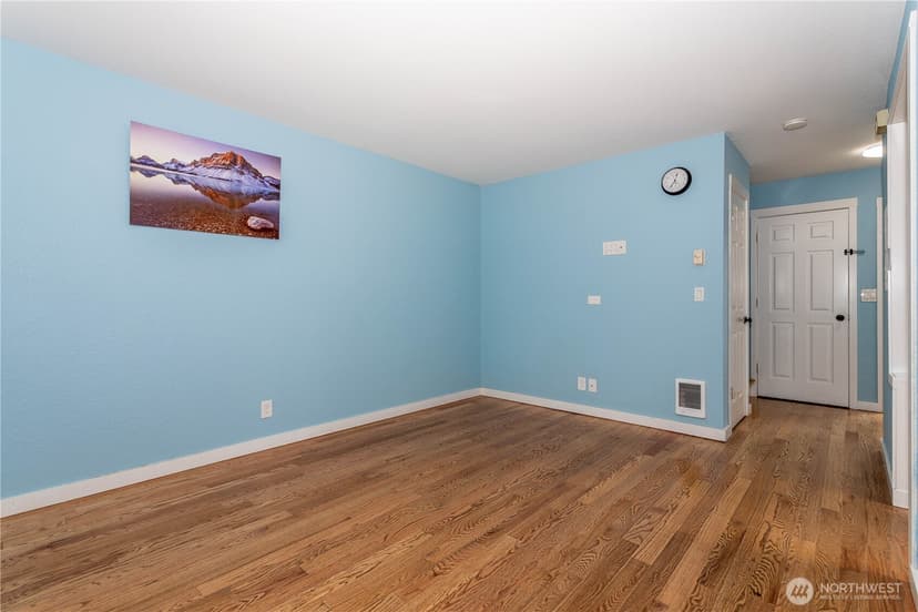 Property photo for 126 W Casino Rd #9, Everett photo 9