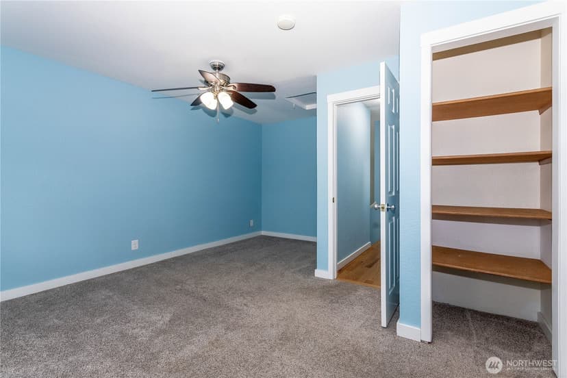Property photo for 126 W Casino Rd #9, Everett photo 17