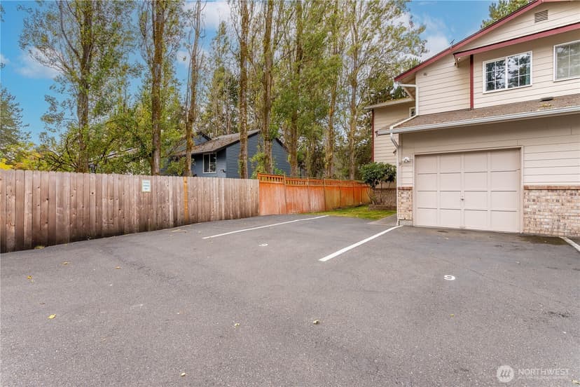 Property photo for 126 W Casino Rd #9, Everett photo 25
