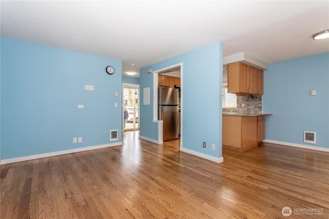 Property photo for 126 W Casino Rd #9, Everett photo 4