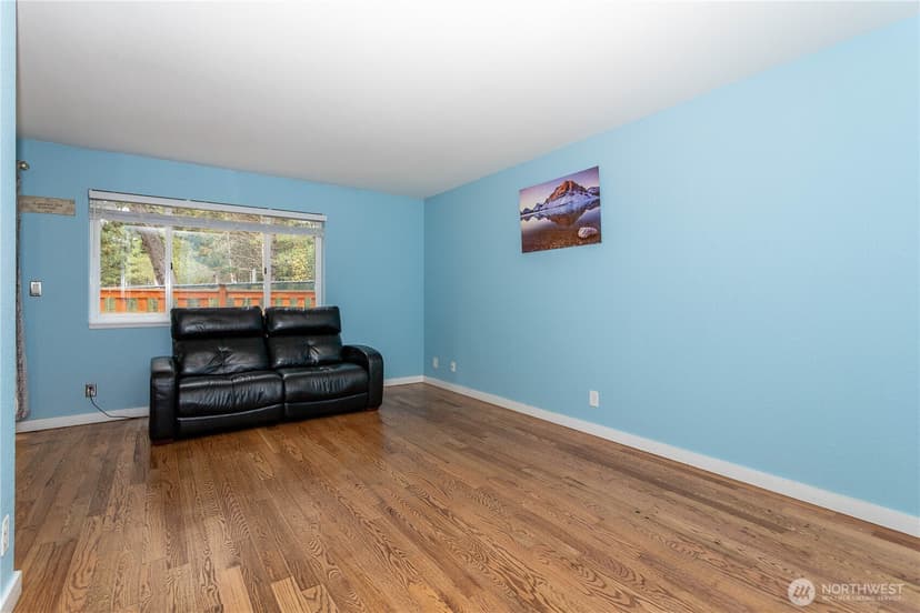 Property photo for 126 W Casino Rd #9, Everett photo 8