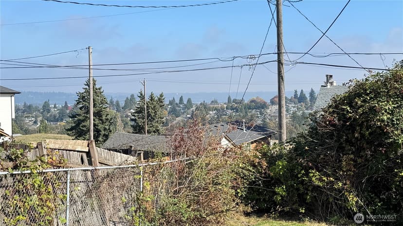 Property photo for 3617 E L Street, Tacoma photo 28