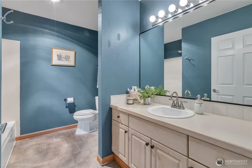 Property photo for 15310 Macadam Road S #A204, Tukwila photo 24