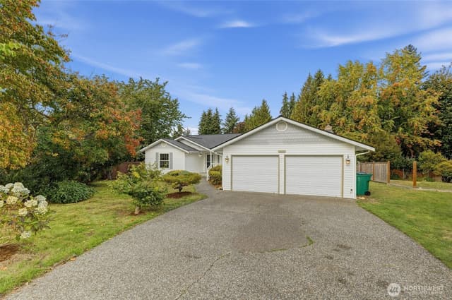 Property photo for 4627 127th Pl Place SE, Everett photo 2
