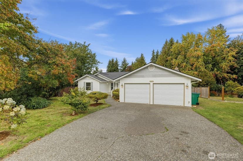 Property photo for 4627 127th Pl Place SE, Everett photo 2